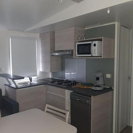 לומיו Calvi Mobil-Home Neuf Particulier Sur Camping מראה חיצוני תמונה